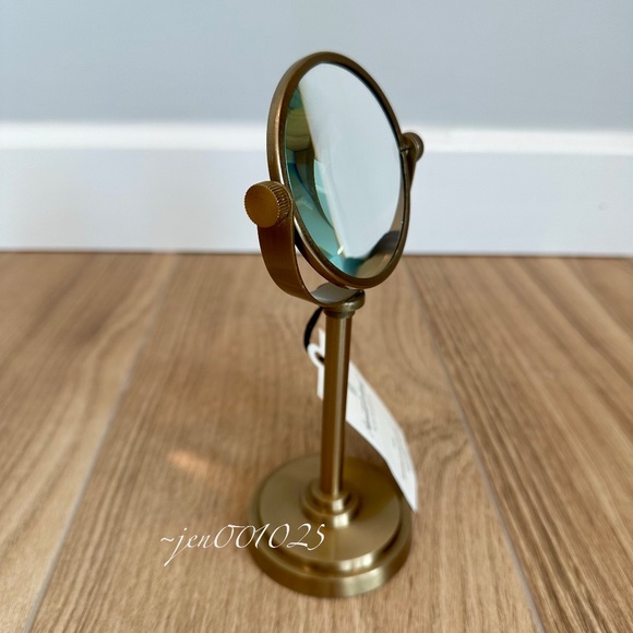 Hearth & Hand Magnolia 8" Decorative Brass Magnifying Glass - Picture 5 of 8